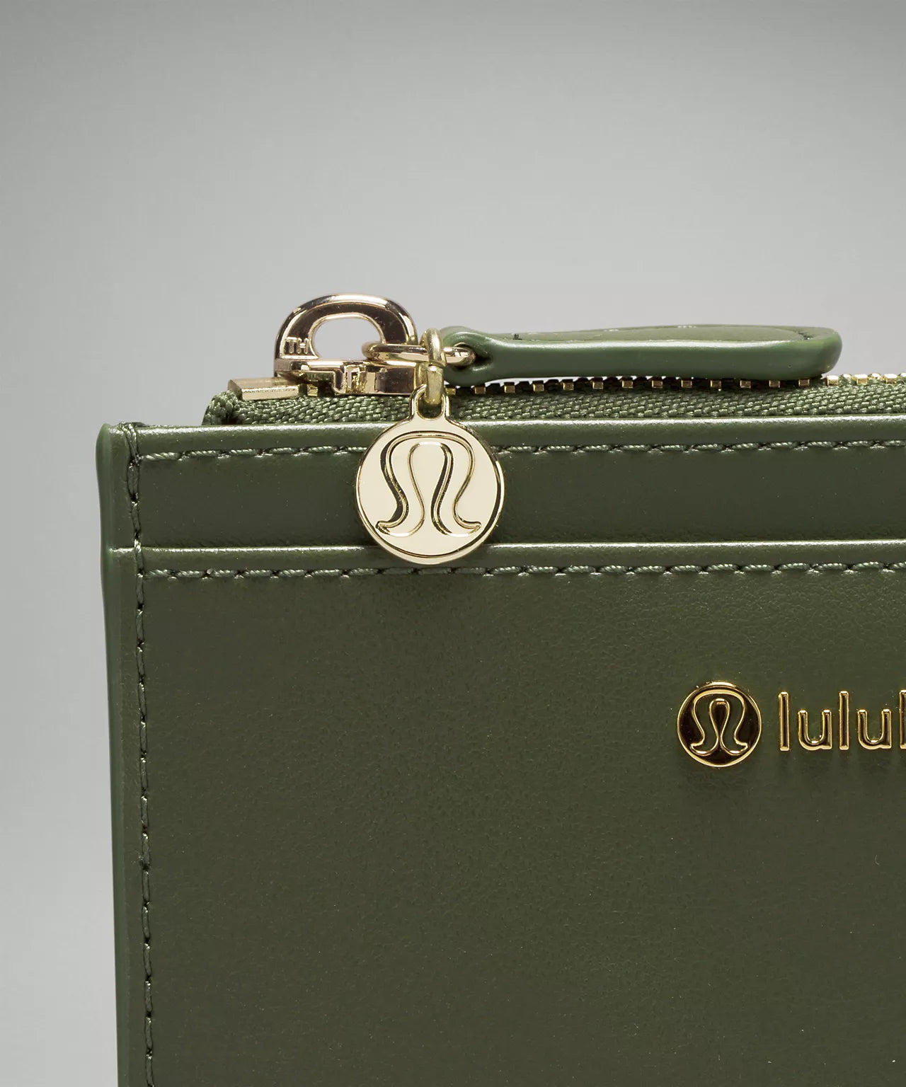 Lululemon Cactus Material Card Case/ Barracks Green/Gold