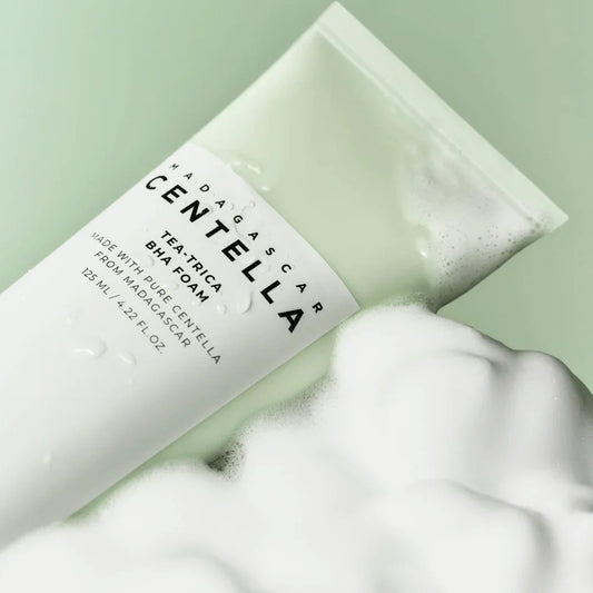 SKIN1004 Tea-Trica Bha Foam (Limpiador en Espuma Centella)