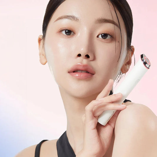 Medicube AGE-R Skin Booster Pro Mini White