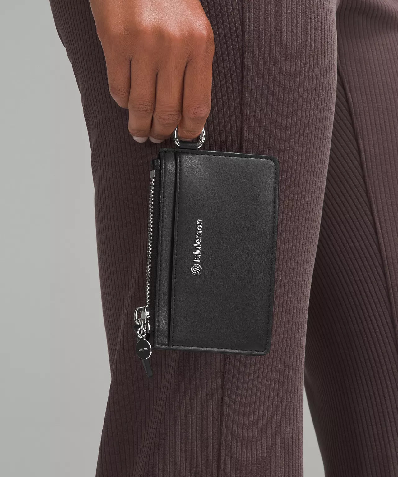 Lululemon Cactus Material Card Case/ Black