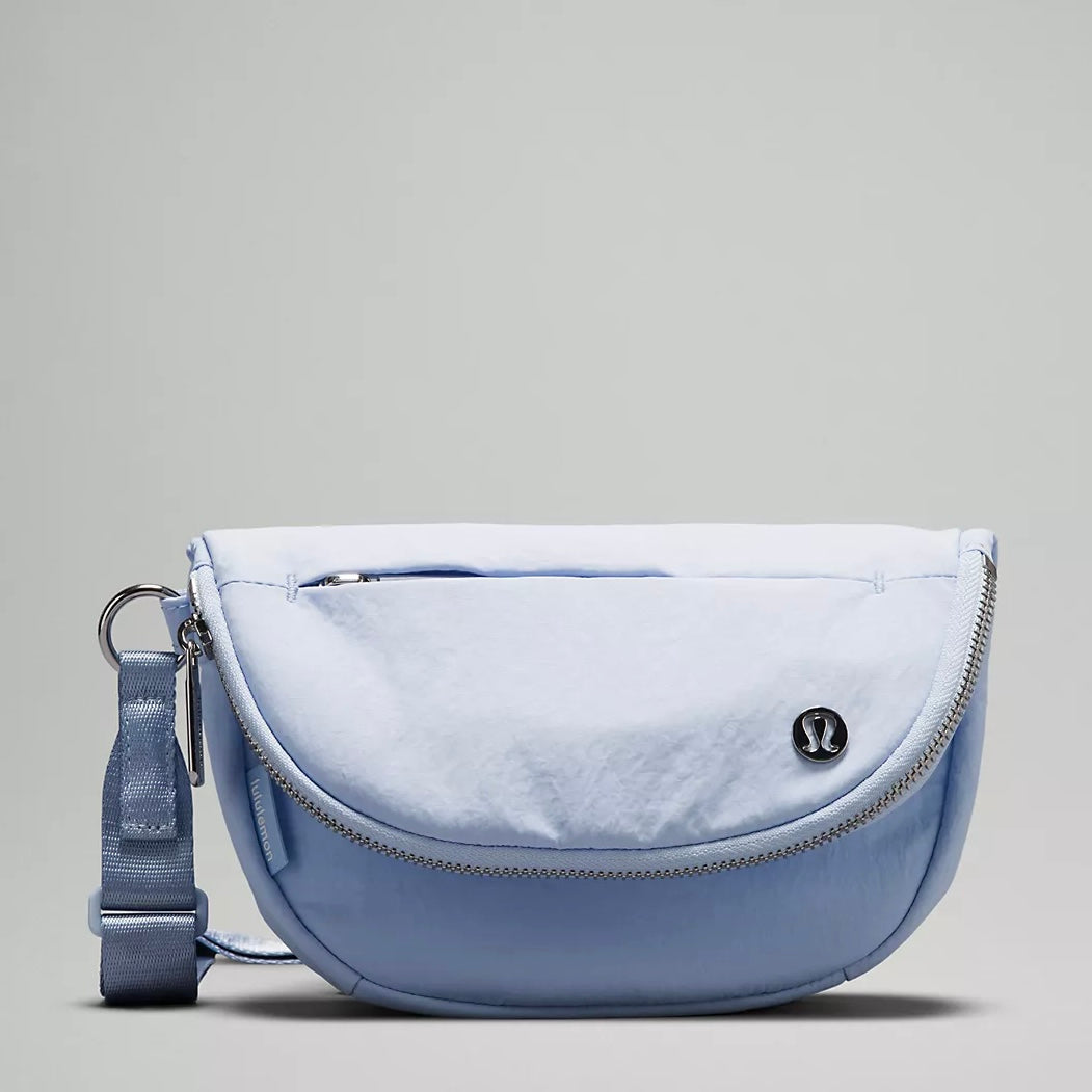 Lululemon All Night Festival Bag 5L