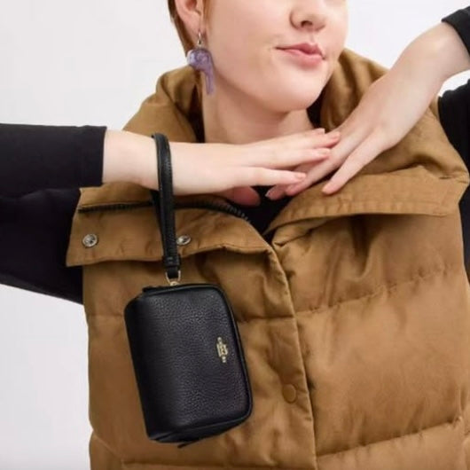 Coach Pouch Wrislet